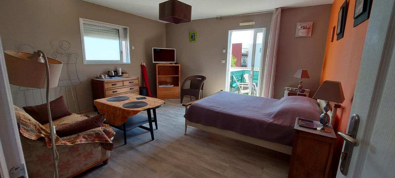 Chambre D'Hote Fleur De Potager Les Sables-d'Olonne Luaran gambar